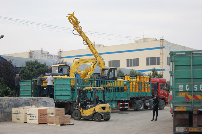 沃爾華集團(tuán)7臺(tái)DLS系列挖掘機(jī)順利出口古巴共和國(guó) 沃爾華集團(tuán)7臺(tái)DLS系列挖掘機(jī)順利出口古巴共和國(guó)