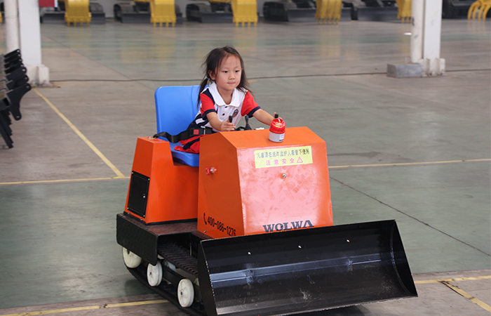 沃爾華集團新產品出口被大眾日報重點報道 沃爾華集團新產品出口被大眾日報重點報道