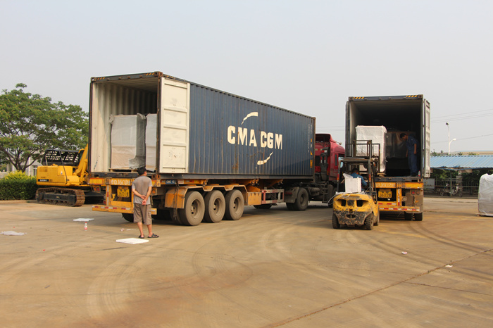 熱烈祝賀沃爾華集團 首批10臺輪式挖掘機順利出口馬來西亞 熱烈祝賀沃爾華集團 首批10臺輪式挖掘機順利出口馬來西亞