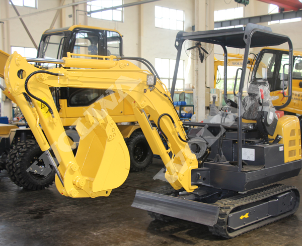 DLS822-9B農用履帶式挖掘機 DLS822-9B農用履帶式挖掘機